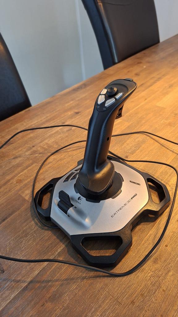 Logitech extreme 3d Pro Joystick, Ophalen, Zo goed als nieuw, Logitech