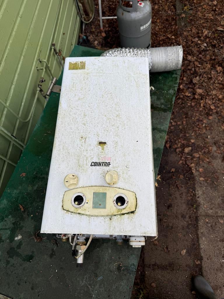 Cointra Geiser - KAPOT, voor onderdelen, koper of reparatie, Doe-het-zelf en Verbouw, Geisers en Boilers, Ophalen, Gebruikt, Geiser