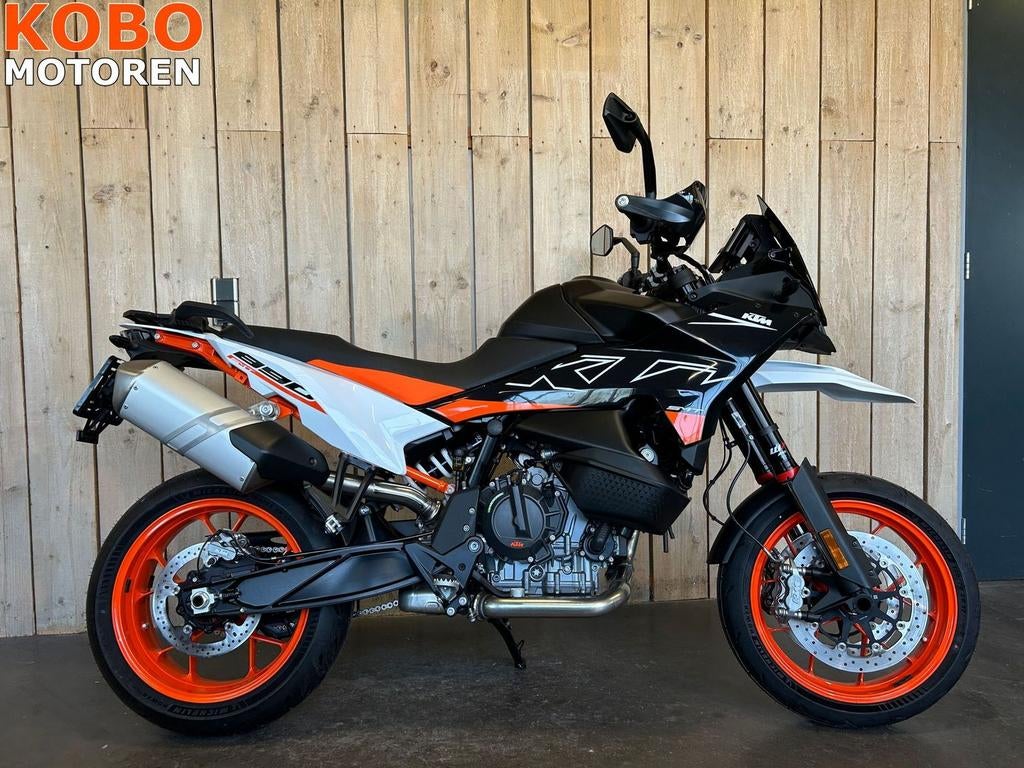 KTM 890 SMT (bj 2026 model 2024)