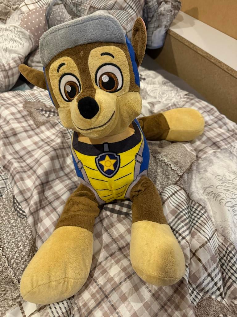 Paw Patrol Chase knuffel - Zo goed als nieuw, Ophalen of Verzenden, Zo goed als nieuw, Hond