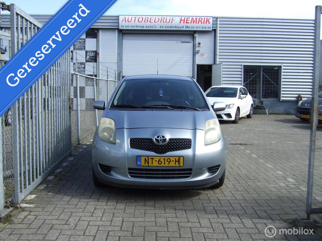 Toyota Yaris 1.0 VVTi TERRA COMFORT, Voorwielaandrijving, 970 kg, 996 cc, Bedrijf