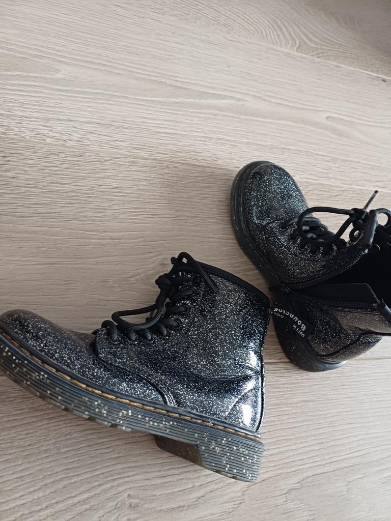 2x Dr. Martens laarzen maat 30, Ophalen of Verzenden