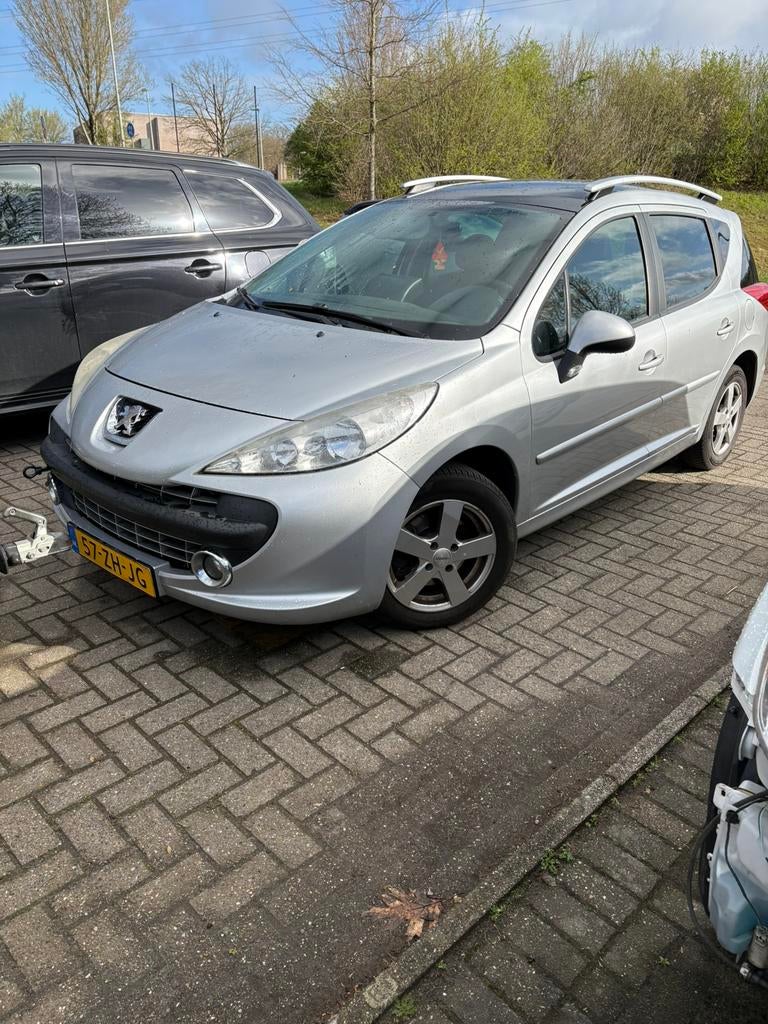 Peugeot 207 1.6 16V SW Outdoor 2008 Grijs koppeling defect, Voorwielaandrijving, 4 cilinders, Handgeschakeld, 600 kg