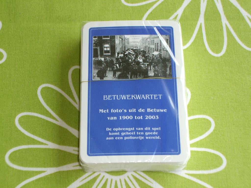 Betuwe kwartet - Met foto's uit de Betuwe van 1900 tot 2003, Ophalen of Verzenden, Zo goed als nieuw, Kwartet(ten)