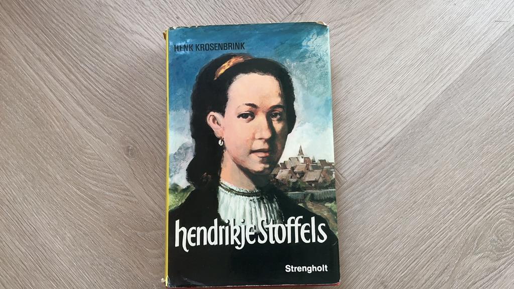Hendrikje Stoffels.   Henk Krosenbrink, Ophalen of Verzenden, Gelezen, Gelderland