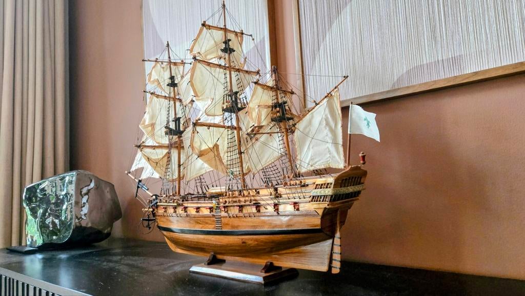Gedetailleerd model van een historisch zeilschip, Ophalen of Verzenden, Zo goed als nieuw, Groter dan 1:32, Overige merken