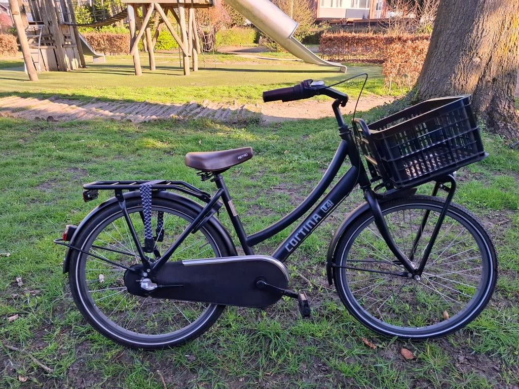 Zwarte cortina u4 meisjesfiets 24INCH 3 versnellingen, 26 inch of meer, Cortina U4 transportfiets, Versnellingen, Ophalen of Verzenden