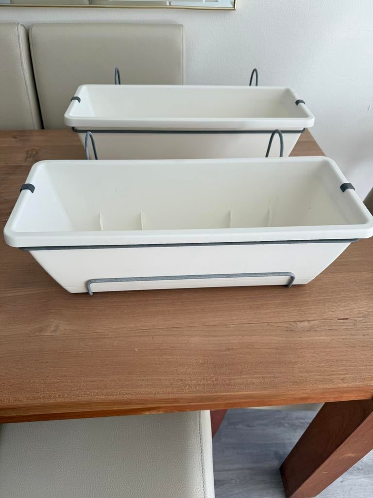 Elho balkonbakken met ophanging 2 bloemenpot, Tuin en Terras, Bloempotten, Kunststof, Rond, Ophalen of Verzenden, Zo goed als nieuw