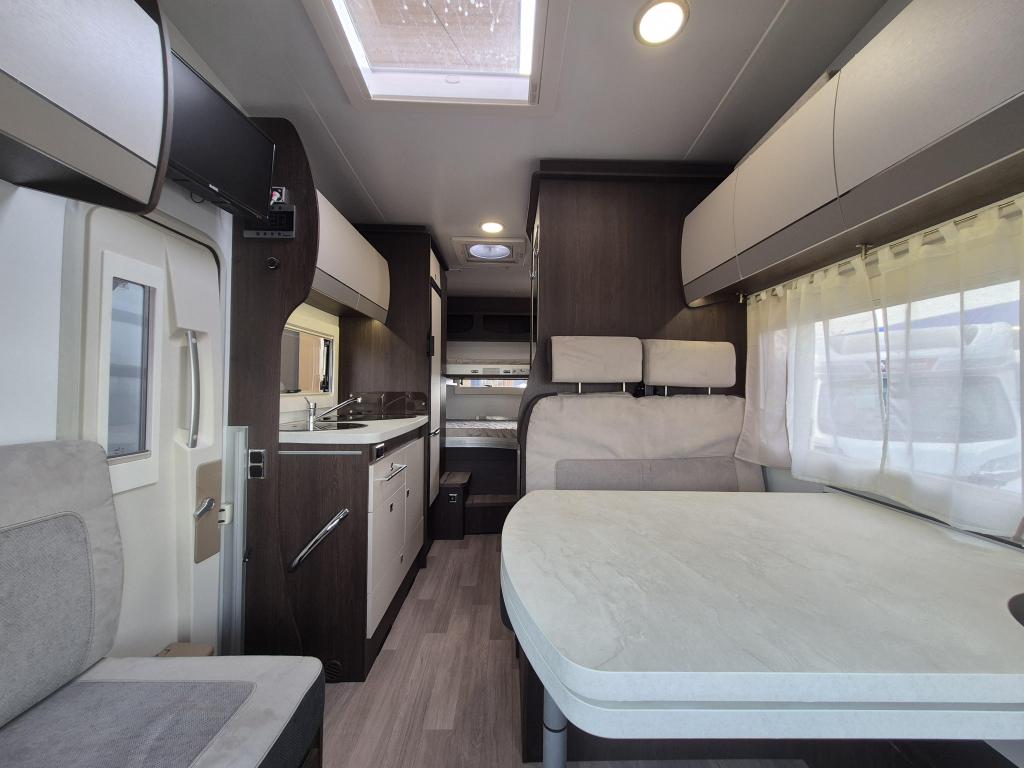 Benimar Sport 340 UP, Standaard zit, Alkoof, Ford, Bedrijf