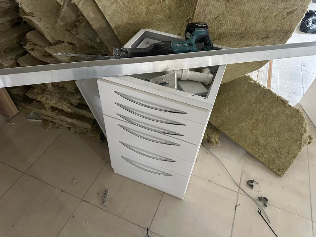 tandheelkunde kasten staal en bladen, Ophalen, Zo goed als nieuw, 25 tot 50 cm, 50 tot 100 cm