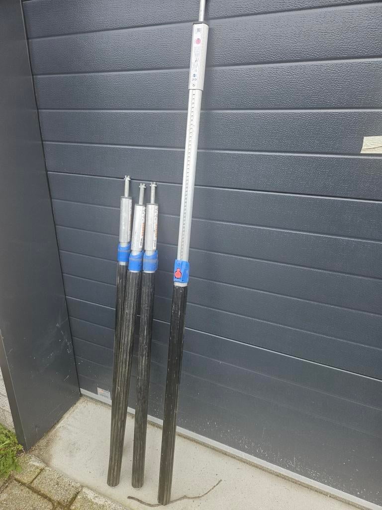 4 profesionele KIM44 ladingstangen bedrijfswagens, Ophalen