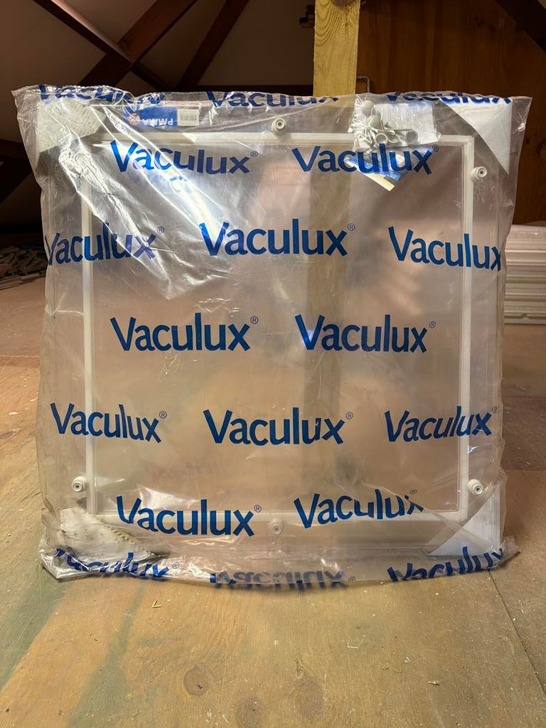 Gloednieuwe Vaculux dakkoepel - Ongebruikt, Ophalen, Nieuw, Dakraam, 80 tot 120 cm
