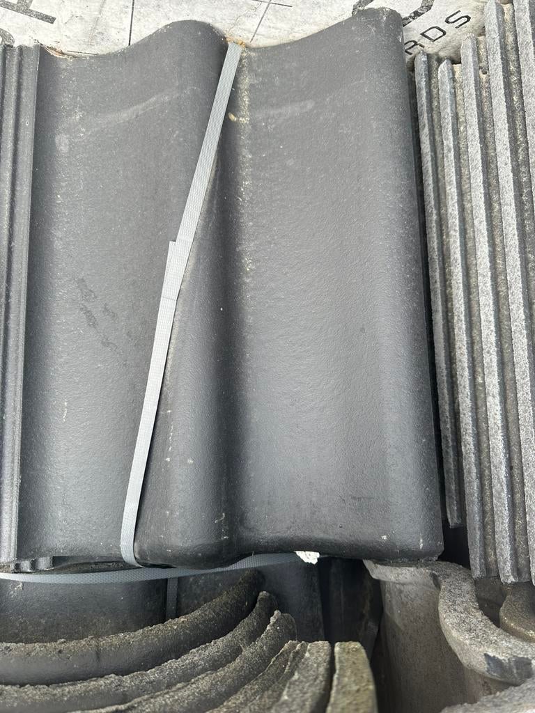 Betonnen dakpannen sneldekkers, Doe-het-zelf en Verbouw, Dakpannen en Dakbedekking, Ophalen, Steen of Klei, Zo goed als nieuw