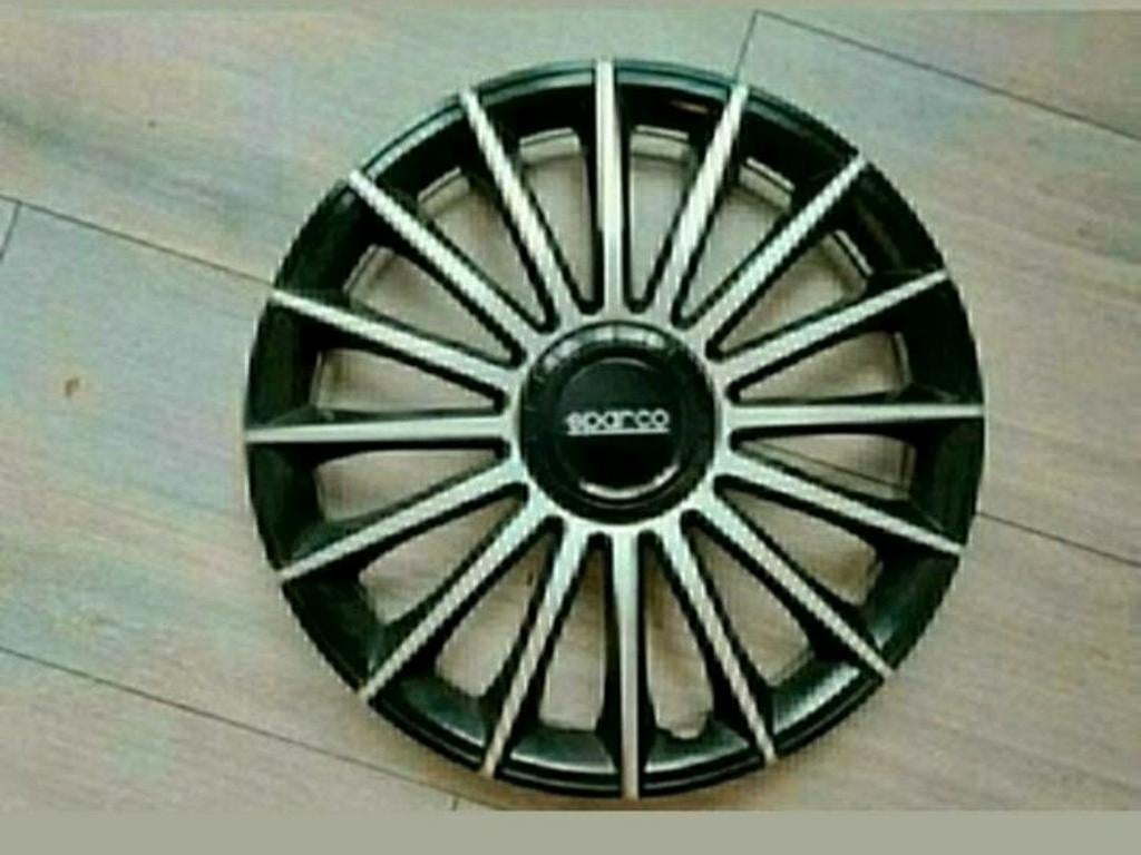 Wieldop Sparco,embleem,kunststof,14 inch,doorsnede 39 cm,14", Ophalen of Verzenden, Zo goed als nieuw