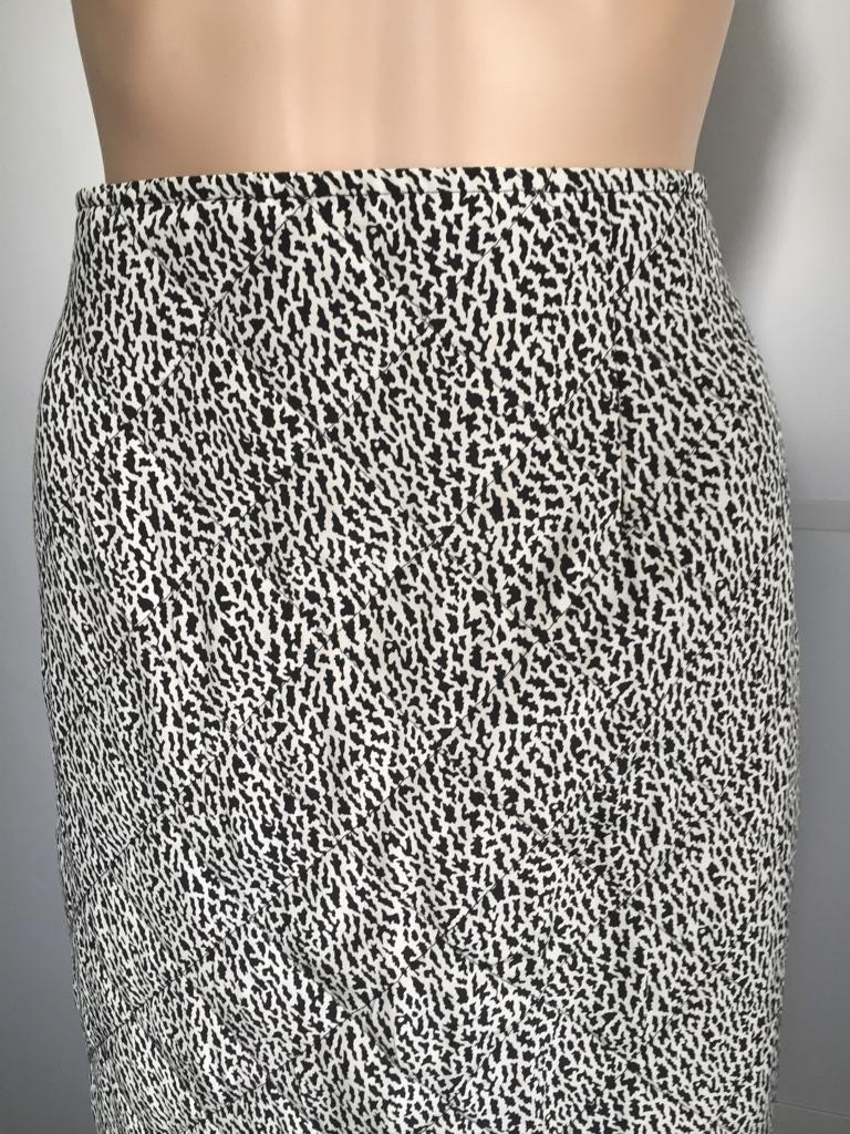 B1755 Caroline Biss: zwart/wit zijden rok Maat 38=M zijde, Maat 38/40 (M), Wit, Ophalen of Verzenden, Zo goed als nieuw