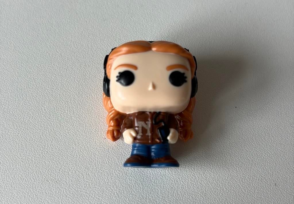 Stranger Things Max, Ophalen of Verzenden, Zo goed als nieuw