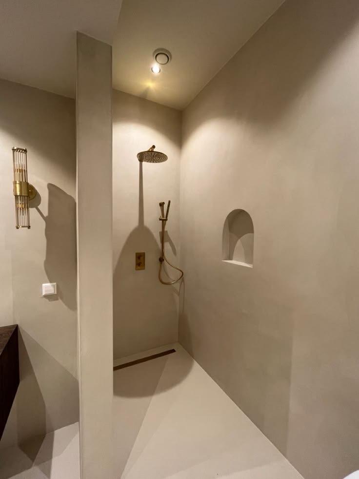 MICRO CEMENT / LAVASTEEN / BETON CIRE /  vloer en wand, Ophalen, Overige materialen, 60 cm of meer, Overige typen