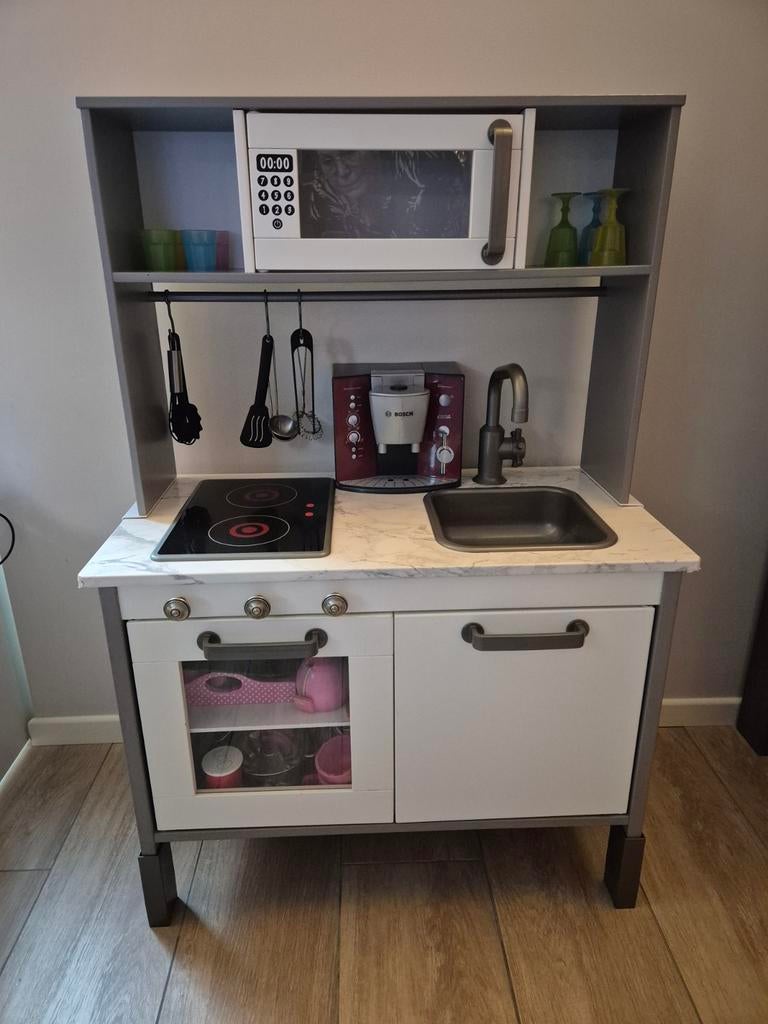 Gepimpt ikea keukentje, Ophalen, Zo goed als nieuw, Speelkeuken