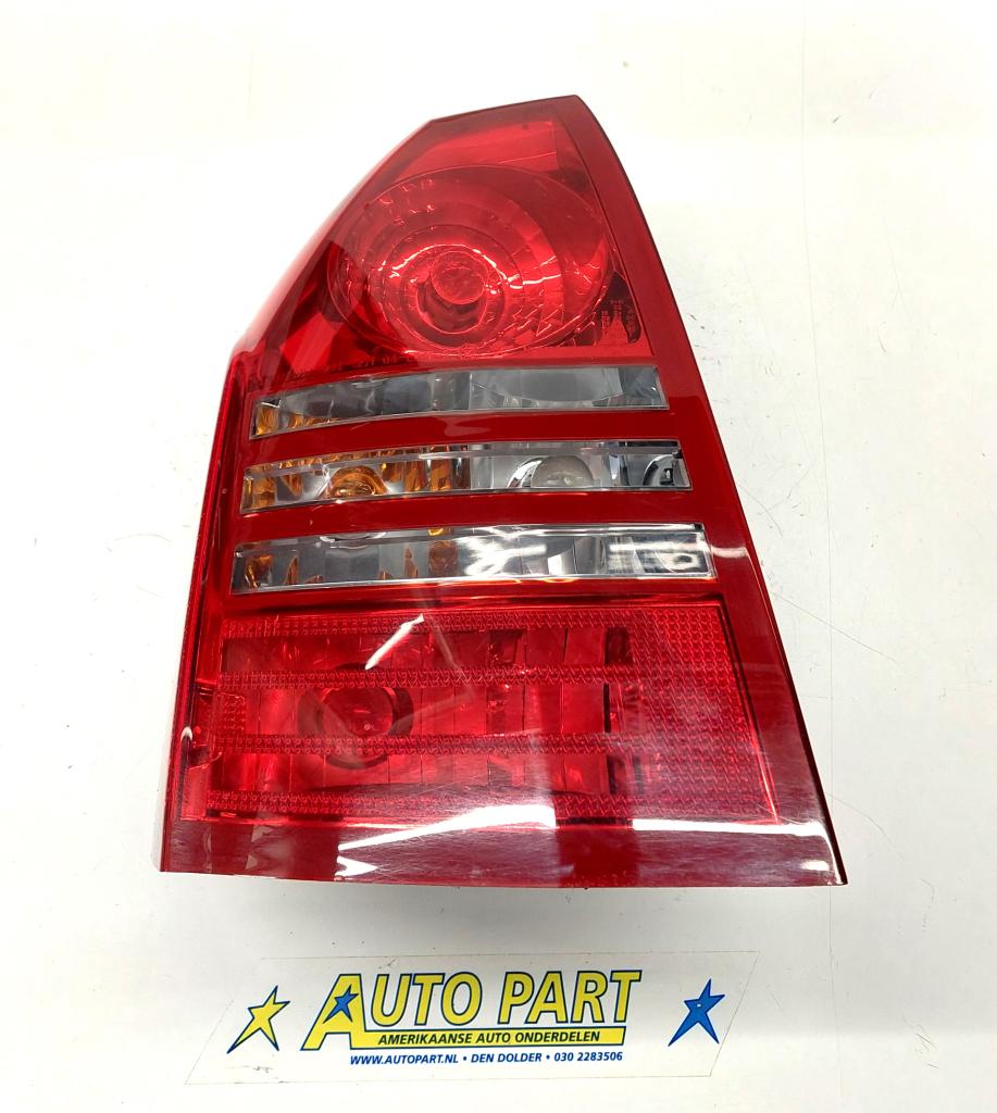 Chrysler 300C en SRT8 achterlicht 2005-2007, Gebruikt, PO Box 21-8004 | Auburn Hills, MI 48321-8004, Ophalen of Verzenden, Chrysler