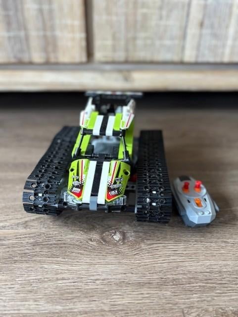 LEGO Technic Rupsvoertuig 42065 – Compleet met boekjes, Kinderen en Baby's, Speelgoed | Duplo en Lego, Zo goed als nieuw, Lego