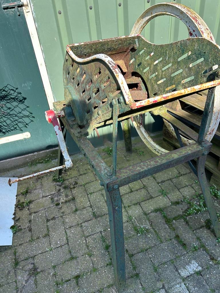 Antieke bieten molen / maismolen  - Decoratief object, Ophalen
