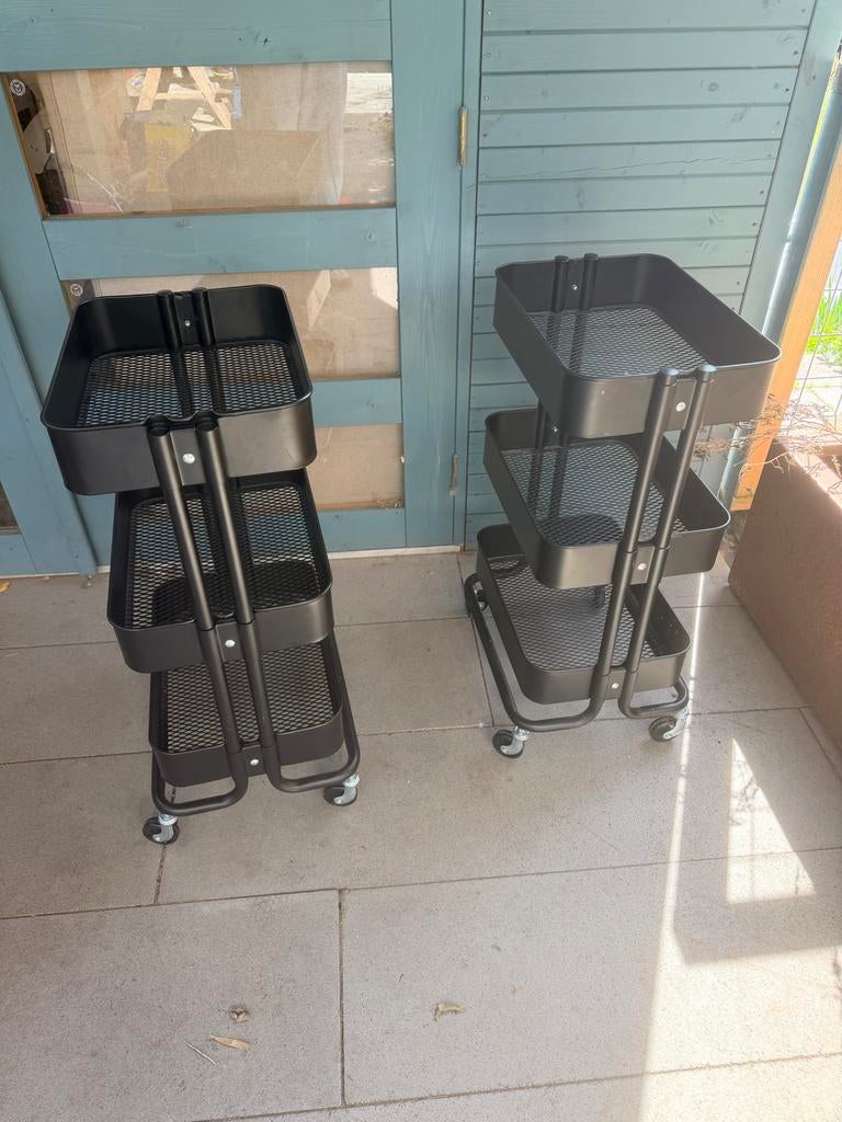 IKEA Raskog roltafel, zwart, Ophalen, Gebruikt