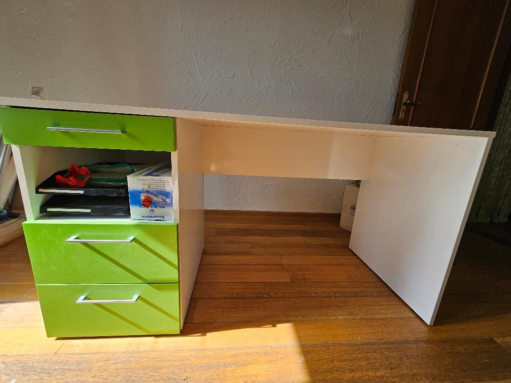 Vintage/Retro bureau met 3 laden, Ophalen, Overige typen, Gebruikt, Met lades