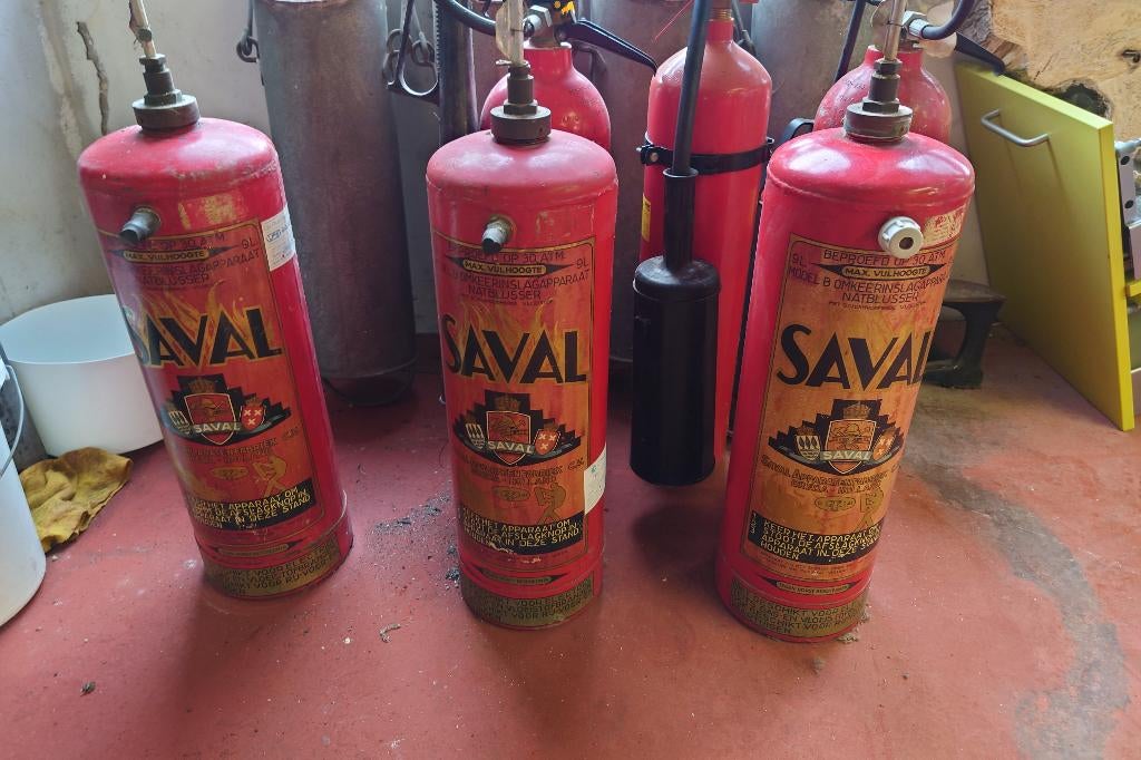 Vintage brandblusser, Saval Apparatenfabriek Breda, Verzamelen, Overige Verzamelen, Ophalen, Gebruikt