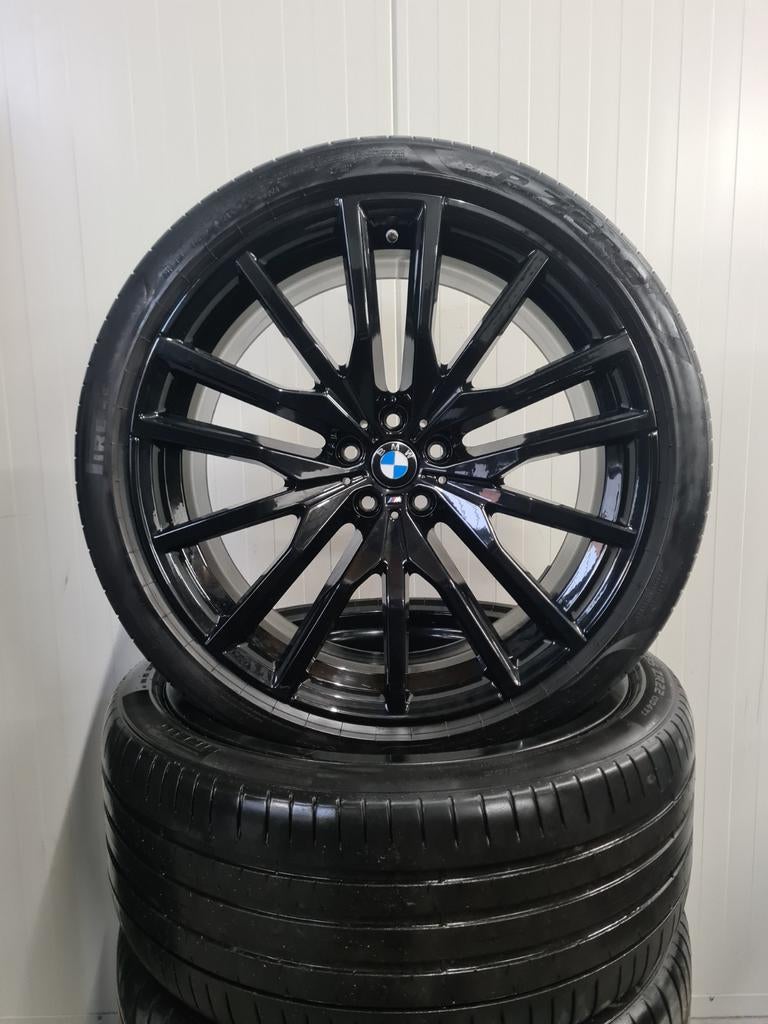 22' BMW X5 G05 X6 G06 Styling 742M Zwart met zomerbanden, Ophalen, 275 mm, Banden en Velgen, Overige maten