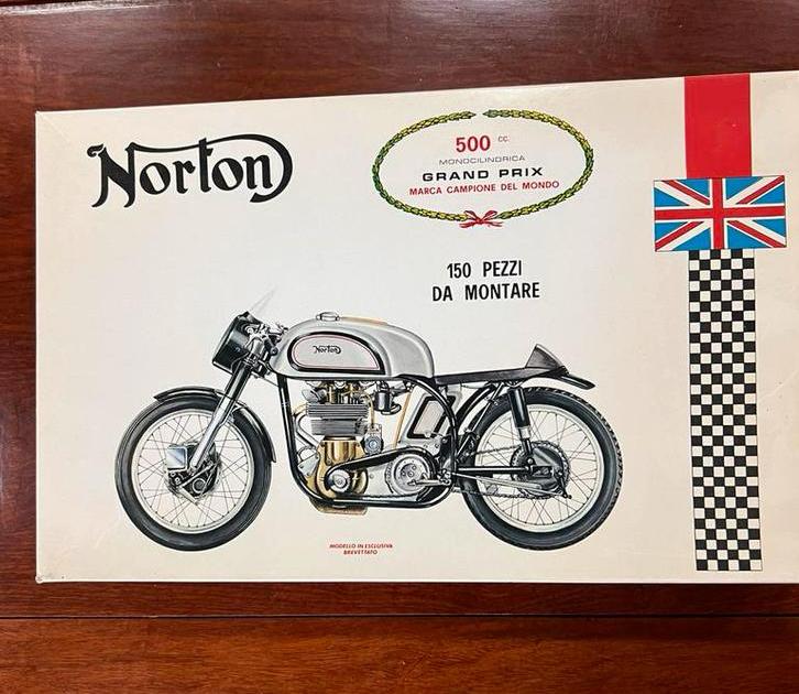 Protar Norton 500cc GP 1:9 vintage modelbouw kit, Ophalen of Verzenden, Zo goed als nieuw, D, Overige merken