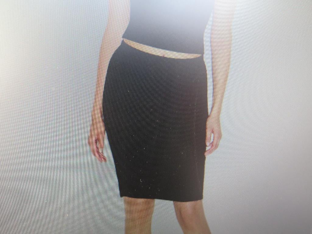 SKIMS Smooth midi rok van jersey, maat M, nieuw, Kleding | Dames, Maat 38/40 (M), Zwart, Nieuw, Ophalen of Verzenden