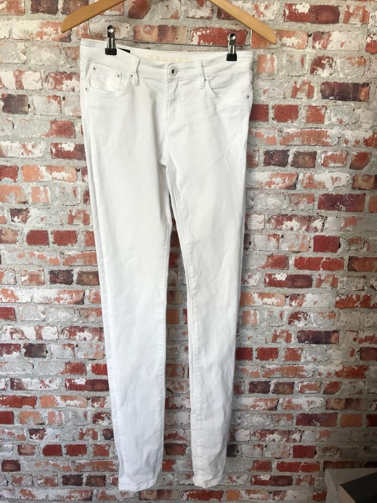 Denham witte broek skinny fit sharp maat 26 lengte 34, Denham, Wit, Ophalen of Verzenden, Zo goed als nieuw