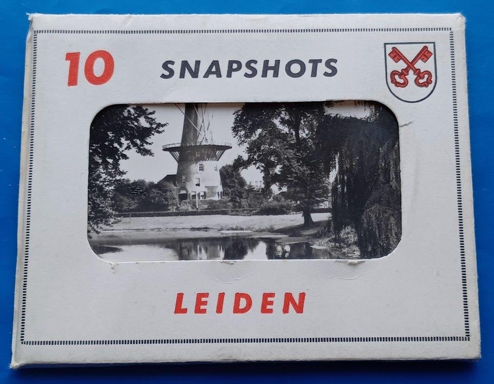 Vintage - Leiden - 10 snapshots  9 x 7 cm, Verzamelen, Verzenden, Foto, Zo goed als nieuw, 1940 tot 1960
