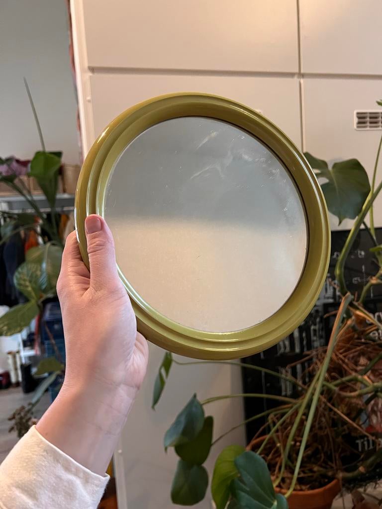 Ronde spiegel Tiger Plastics, Huis en Inrichting, Minder dan 50 cm, Gebruikt, Rond, Ophalen of Verzenden