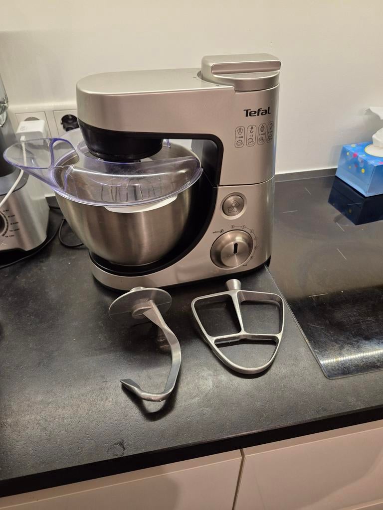 Tefal keukenmachine, Witgoed en Apparatuur, Keukenmixers, Ophalen of Verzenden, 3 snelheden of meer