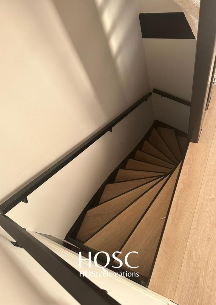 Op maat gemaakte trapleuning gepoedercoat! Prof. gelast!, Ophalen, Nieuw, Metaal, Rechthoekig