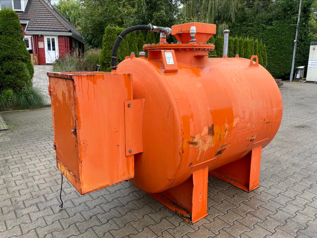 2000 liter kiwa diesetank IBC met pomp dubbelwandig, Ophalen