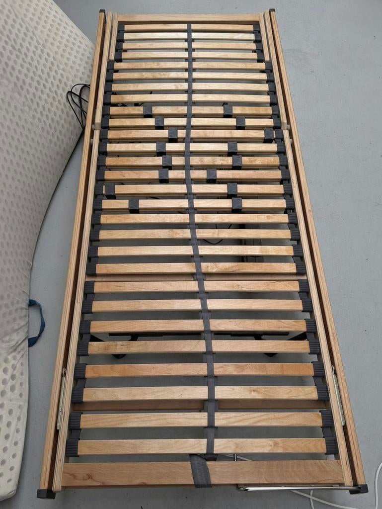 Elektrisch verstelbare lattenbodem - Dewert Monomat 6, Huis en Inrichting, Ophalen, 90 cm, Eenpersoons, Zo goed als nieuw