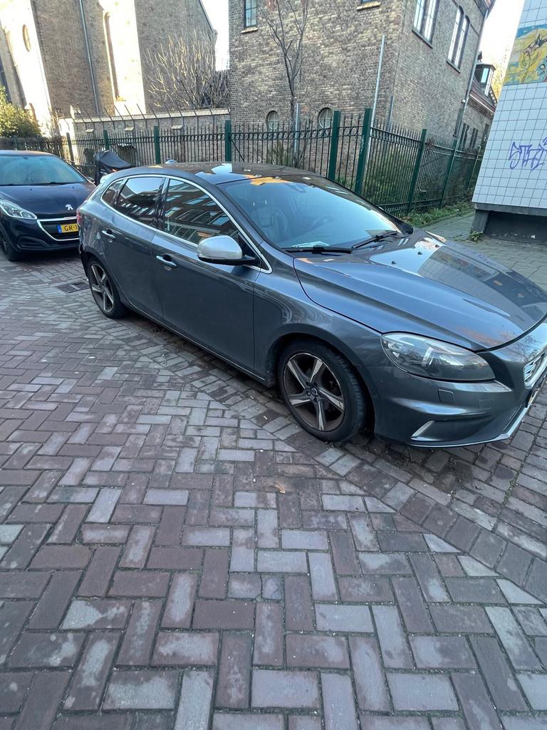 Volvo V40 Grijs, Auto's, Zwart, Particulier, Te koop, Handgeschakeld