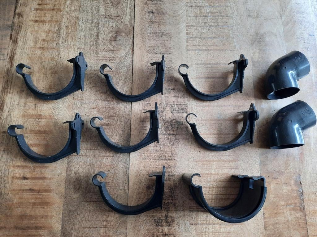 Te koop bevestiging materiaal dakgoten, Ophalen, Pvc, Nieuw, 80 mm of meer