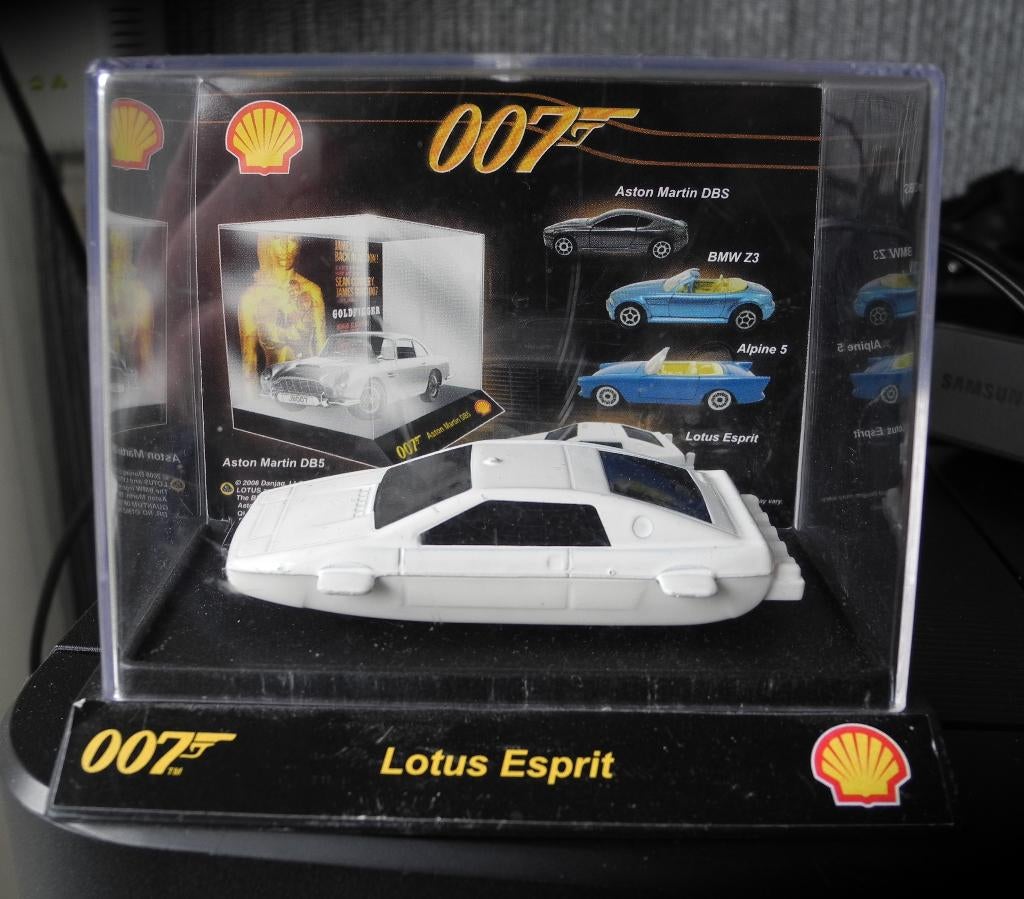Lotus Esprit James Bond modelauto The spy who loved me, Ophalen of Verzenden, Zo goed als nieuw, Auto, Overige merken
