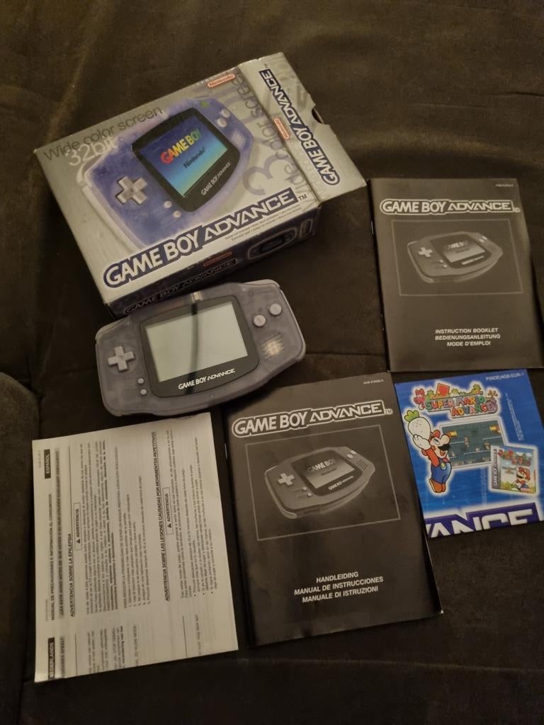 Gameboy Advance Transparant Compleet + Yugi Oh Destiny Board, Spelcomputers en Games, Spelcomputers | Nintendo Game Boy, Ophalen of Verzenden