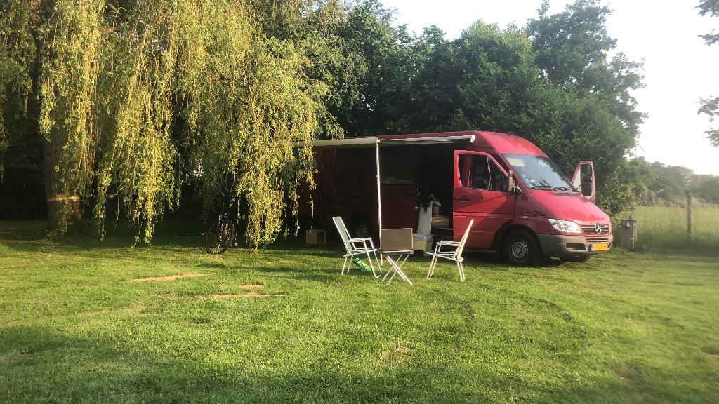 Mercedes-Benz camper 316 2003 Rood, Auto's, Mercedes-Benz, 2700 kg, Overige modellen, 23 km/l, Grijs