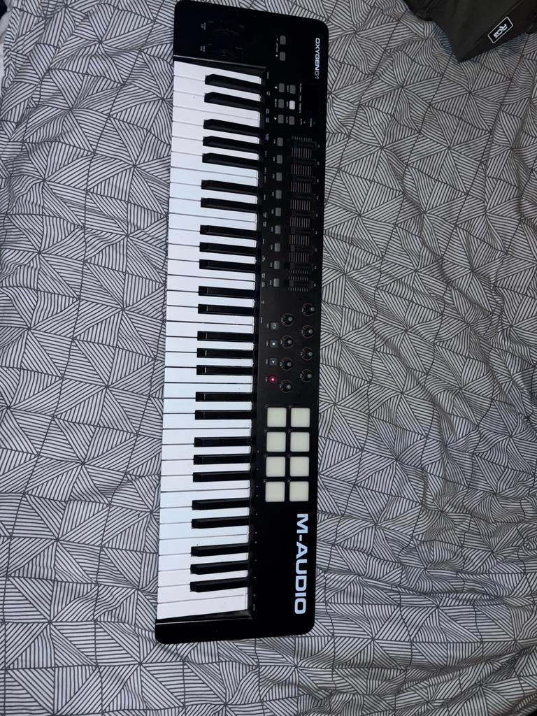 M-audio.  Oxygen61, Ophalen of Verzenden, Zo goed als nieuw