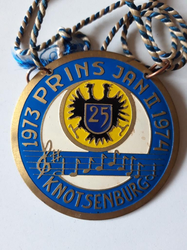 Carnaval Nijmegen Knotsenburg onderscheiding Prins Jan II, Verzenden, Zo goed als nieuw