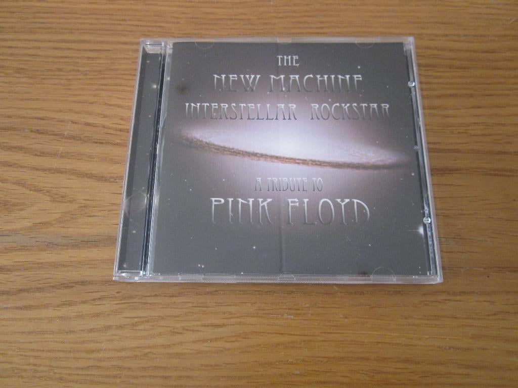 The New Machine -Interstellar Rockstar Pink Floyd Tribute CD, Cd's en Dvd's, Cd's | Rock, Ophalen, Zo goed als nieuw, Progressive