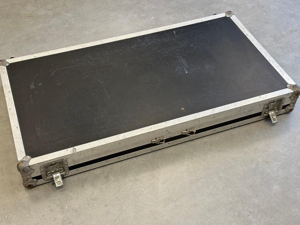 Keyboard/mixer case, Ophalen, Gebruikt, 2741GC, Waddinxveen, Fabrikant onbekend