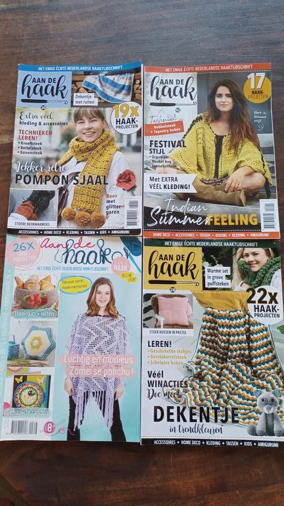 4 stuks aan de haak, 74 mooie patronen om te haken, Ophalen of Verzenden, Zo goed als nieuw, Haken, Patroon of Boek