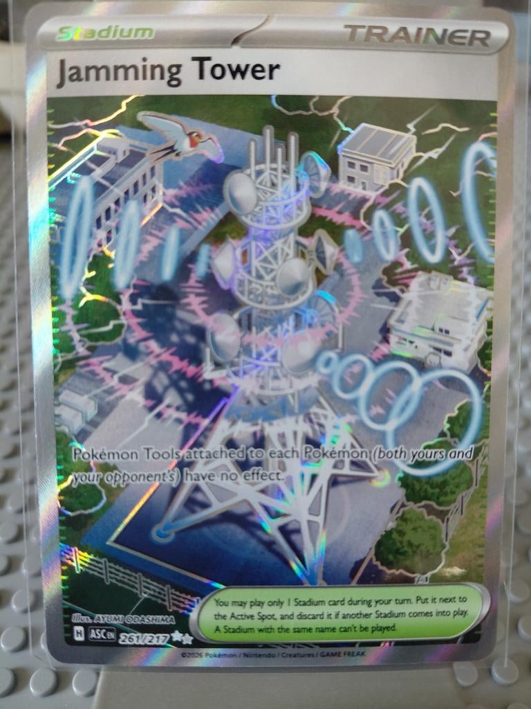 Pokémon TCG: Jamming Tower Trainer Kaart (261/217), Ophalen of Verzenden, Nieuw, Losse kaart, Foil