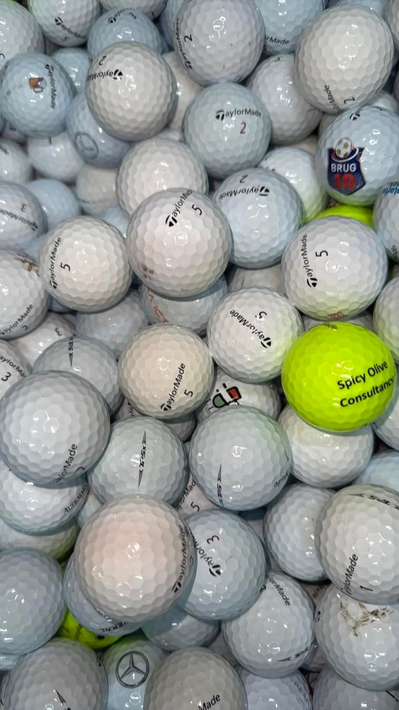 Taylormade tp5x golfballen AAAA kwaliteit 50 stuks, Ophalen of Verzenden, Zo goed als nieuw, Bal(len)